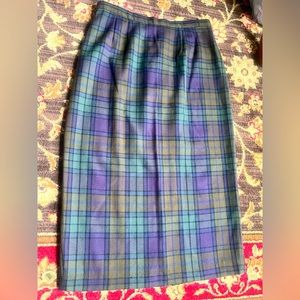 vtg 80s 100% wool green & blue long plaid tartan skirt • high waist •10•waist 31
